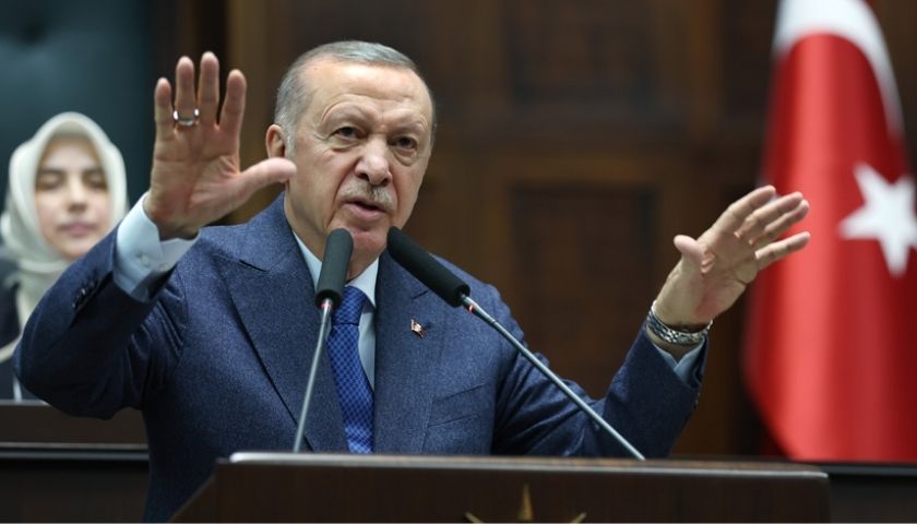 “Bölücü örgütün fesih kararı ile Terörsüz Türkiye çabalarımızda yeni bir safhaya geçtik”