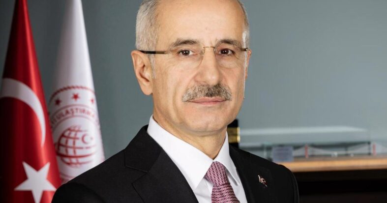 PTT’DEN EMEKLİLERE 14 BİN LİRAYA VARAN NAKİT DESTEK