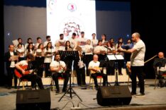 OMÜ'de Farklı Ülkelerden Öğrencilerden Oluşan Koro Türkülerle Kültürlerarası Buluşma Gerçekleştirdi